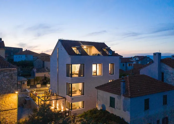 דירה Sanja פוסטיר