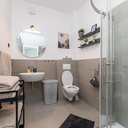 Sanja Apartament *